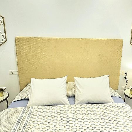 Stay Home & Away In The Heart Of Historical Town Of Malaga Luaran gambar