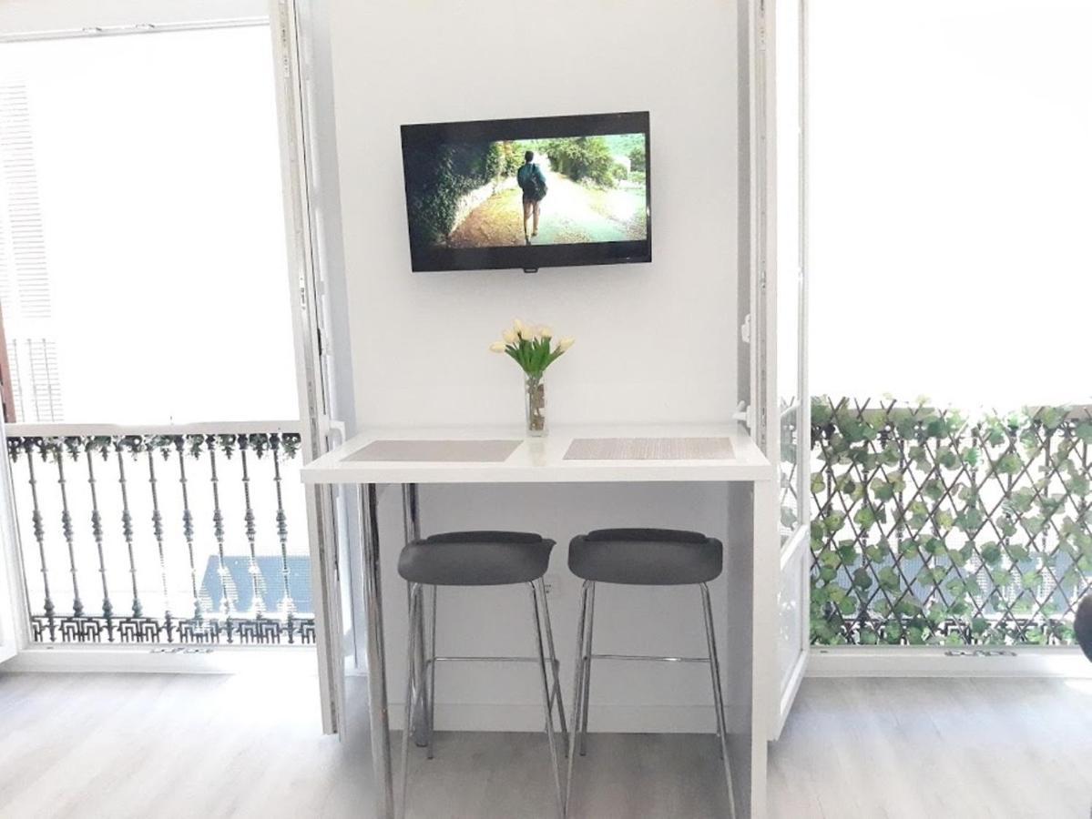 Stay Home & Away In The Heart Of Historical Town Of Malaga Luaran gambar